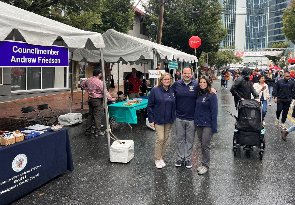 cindyagibson's tweet photo. Congrats @BethesdaUP for another fantastic Taste of Bethesda. Team Friedson enjoyed being there and chatting with residents about issues important to them. https://t.co/BjrPQAPkqe
