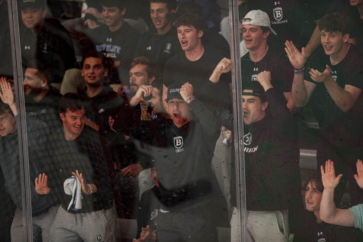 BentleyHockey's tweet photo. they're crazy but in a good way https://t.co/AitpkvozrA