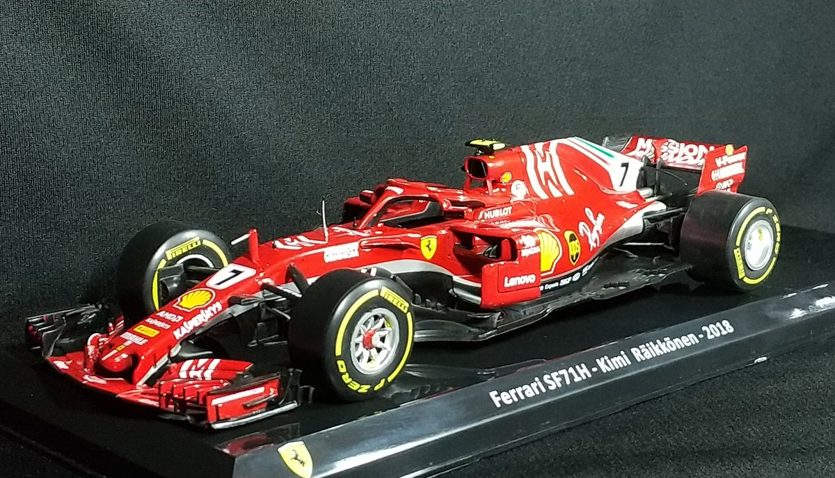 KyGaraiya's tweet photo. ディアゴスティーニの
フェラーリF1ビッグスケールが
始まって
1/24スケールの
F1-75とSF71HとF1-2000
が届きました!
やはりフェラーリのF1は
どれもカッコいいです!
#ディアゴスティーニフェラーリF1ビッグスケールマシンコレクション #ディアゴスティーニ
#F175 #SF71H #F12000 https://t.co/LYU5Qmiawz
