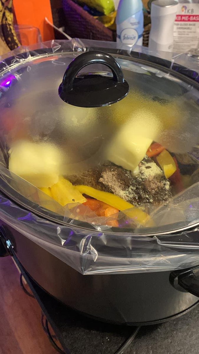 time to change tweet media