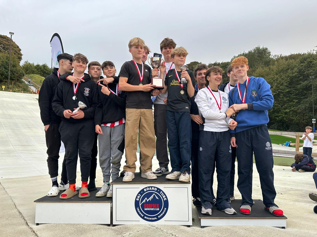 A great day in Norwich at the ESSKIA national finals for our skiers. 
U14 - National champions 🎉🥇 
U16 - 🥈
U19 girls - National champions 🎉🥇 
U19 boys - 🥉 
Well done to all skiers who took part!
<a href="/ReedsSchool/">Reed's School Cobham</a> <a href="/ReedsSport/">Reed's Sport & PE</a>