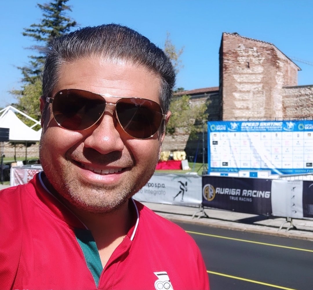 Tfjorgers's tweet photo. No hagas lo que los demas hacen, haz lo que los demas quisieran hacer pero no se atreven! 
_
Con toda la actitud @tfjorgers #TFJorgers 💪🇲🇽🥇 @institutonordicouniversitario @institutonordico @carlosgarmx #TerapiaFisica #Fisioterapia #FisioterapiaDeportiva https://t.co/Uzzby1p6xi