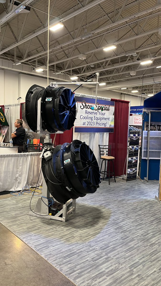 frmgrlnancy's tweet photo. I just had a really great week @WorldDairyExpo  with the team from @SunNorthSystems  We had loads of amazing conversations about @CoreCoolSystems  It was fun to meet new people and connect with old friends.  #wde23 https://t.co/wzONlpkEu0