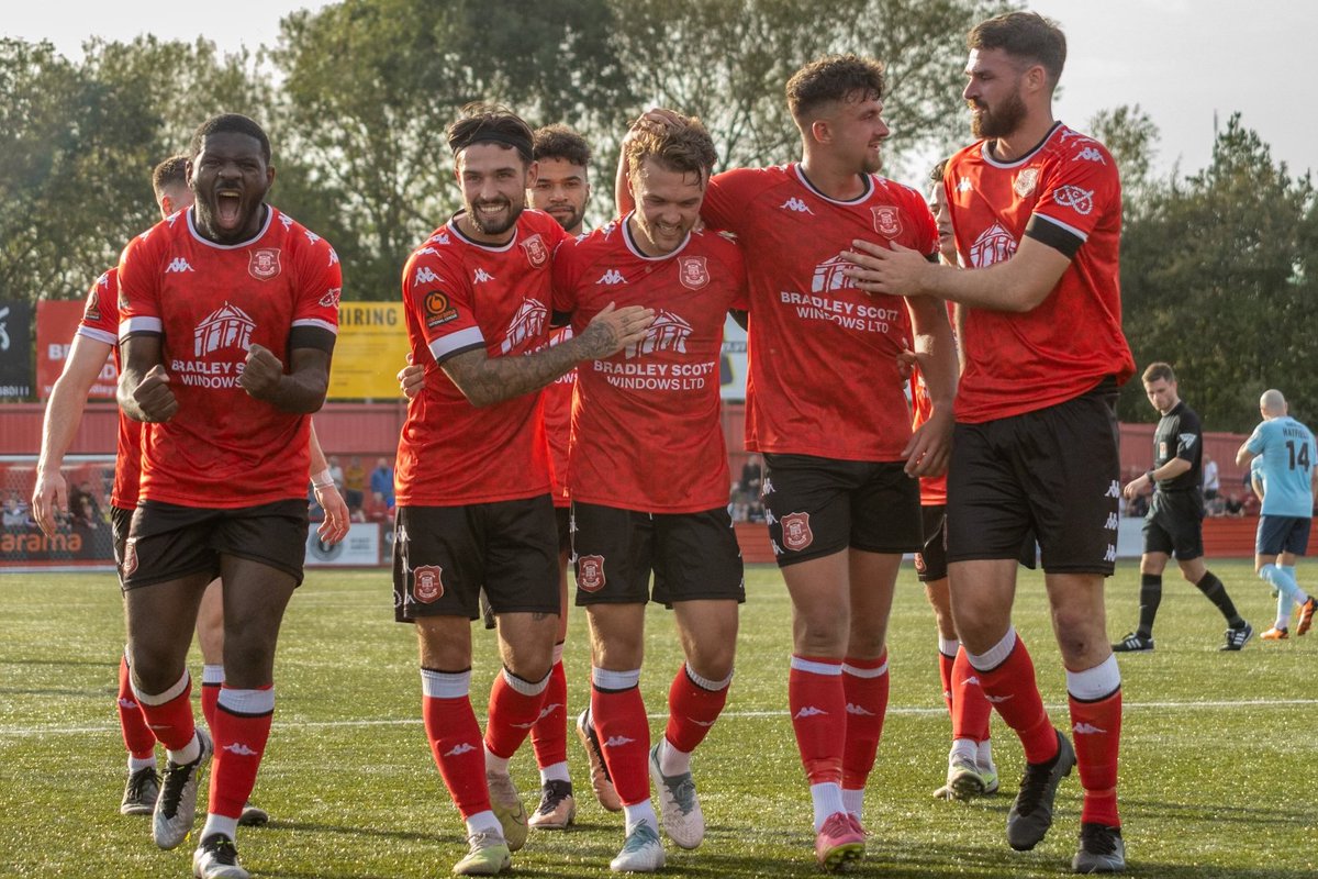 TOGETHER |
✅ Best defence
✅ Joint top leading goalscorers
✅ Best goal difference
✅ Top of the Legaue
Now on to <a href="/CurzonAshton/">Curzon Ashton</a> next Saturday and we hope you will be able to join us. 
Happy Sunday Lambs fans!
📸 Luke Davies