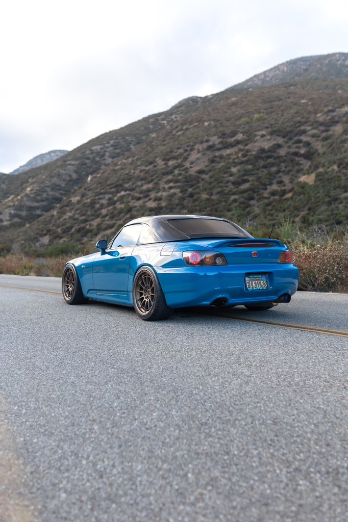 andyofsixpaths_'s tweet photo. Laguna Seca Blue S2000 🐬 https://t.co/opgncgDl08