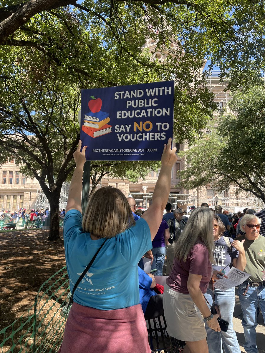 MomsAGAbbott's tweet photo. It’s time to Boot Vouchers to the curb! https://t.co/0A6AttPZXC
