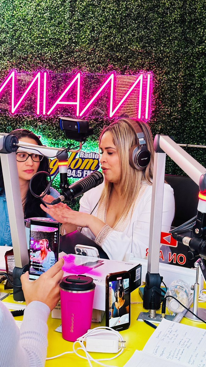 VoiceONN's tweet photo. Cada proyecto que nace de Voces Miami es un desafío, pero estamos seguros que lo conquistaremos. 
@ustalent_ @KingdomGroup 
#vocesmiami #ustalent #podcast #radio #miami https://t.co/MpChFGCW4i
