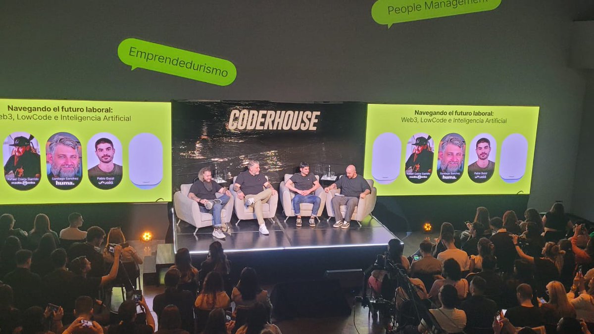 coderhouse's tweet photo. 👨‍✈️Último llamado pasajeros de la escala 2:
Navegando el futuro laboral: Web3, LowCode e Inteligencia Artificial.

Estamos en vivo: https://t.co/YSH1UVMmzs✈️

@MeetTheMonks #Huma @uala https://t.co/CA6zet4niR