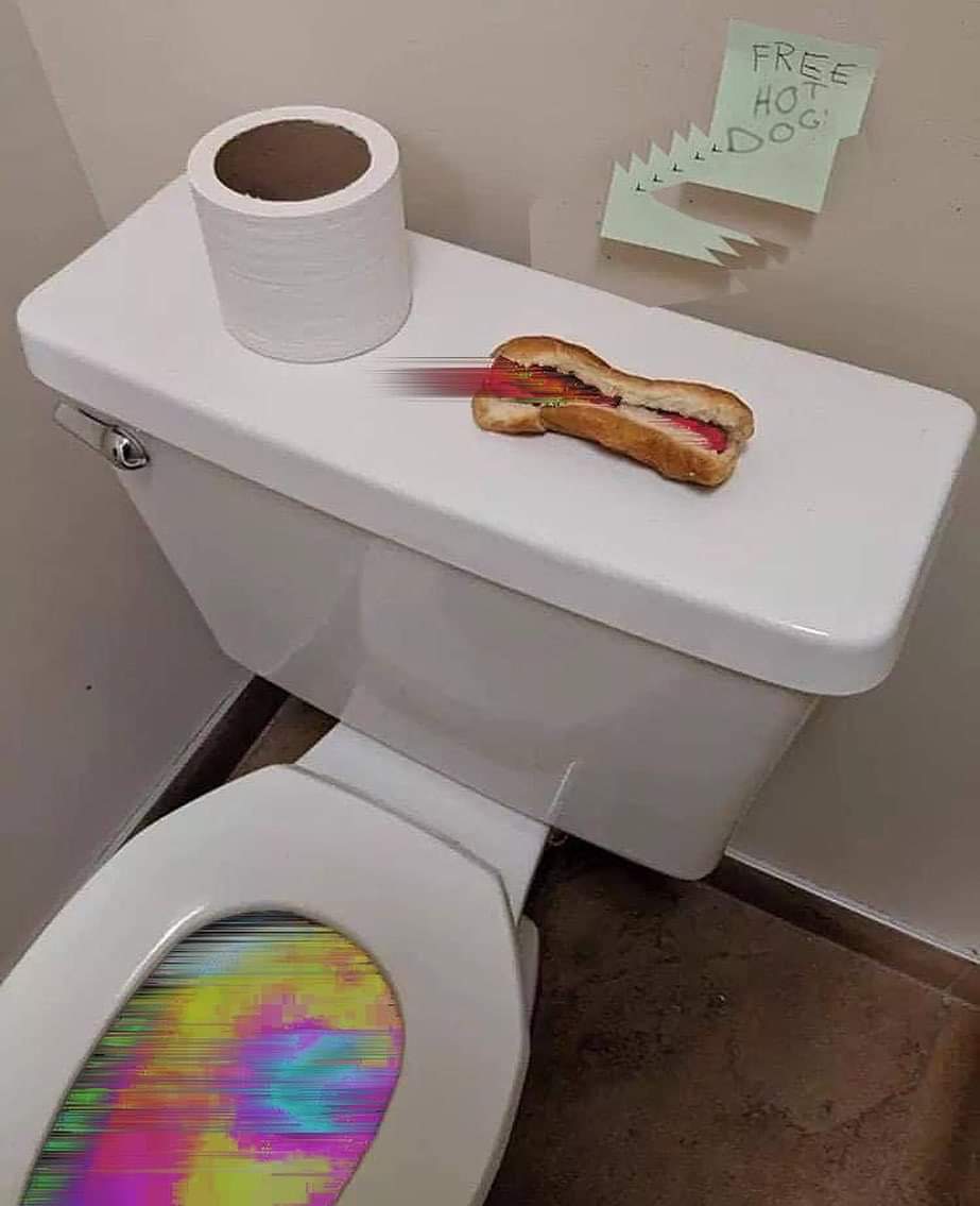 JamesterYeahz's tweet image. #hotdog #memes #bathroomhumor #yeahz #SaturdayMotivation #SaturdayThoughts #free