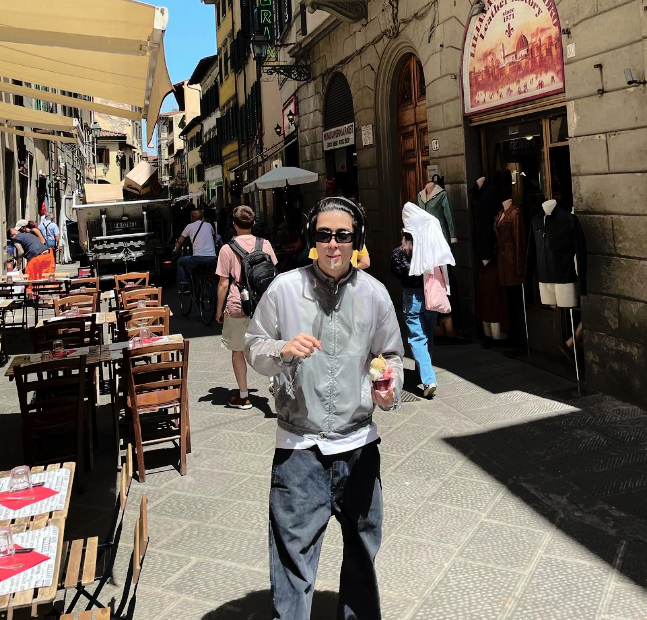 okbron1ce's tweet photo. there's a limit somewhere between a nice summer's day and the full concentrated power of the sun https://t.co/rGpNt8pVxc