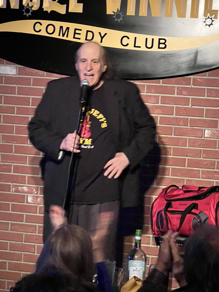 Uncle Vinnie’s Comedy Club tweet media
