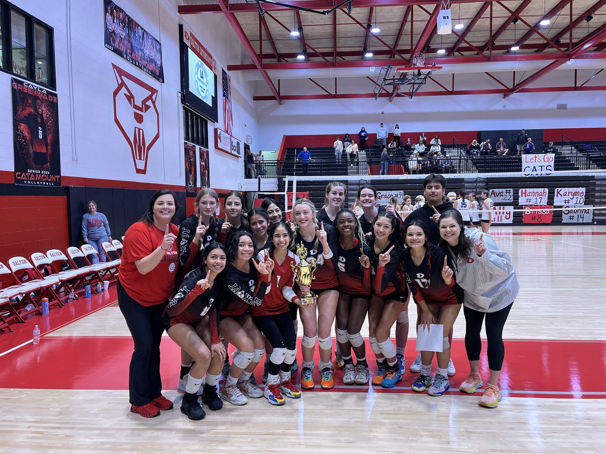 school_dalton's tweet photo. BACK-2-BACK REGION CHAMPS!!! GO BIG RED!!!
@DCitizenSports @ajc @TimesFreePress @DHS_Cats_Sports @DPSschools https://t.co/l8u7hhp5Sh