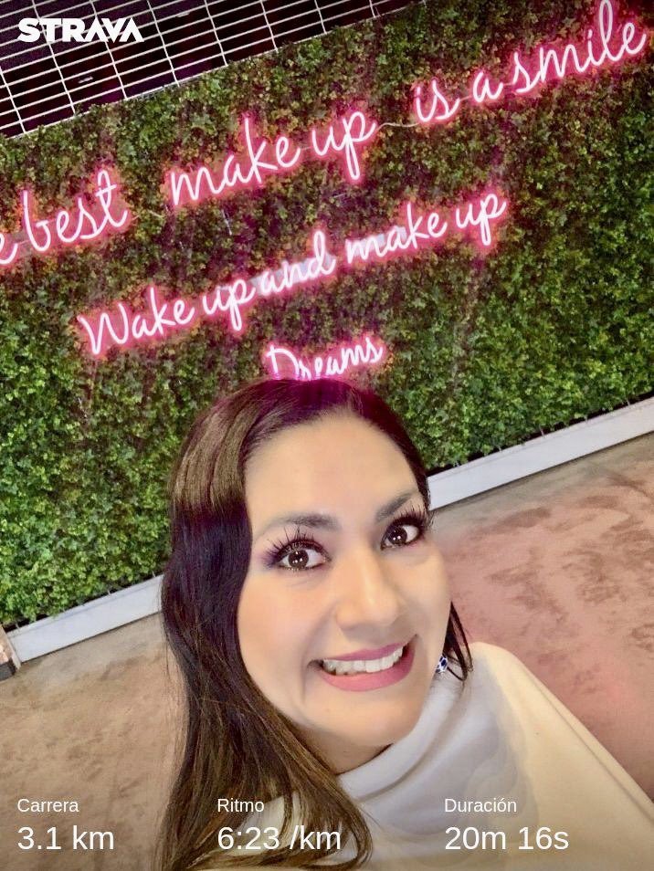 Julieticious23's tweet image. 😅 Fue una semana intensa en lo personal, pero tratamos de sumar cada día algo, ya sea #kilómetros 👟 o #funcionaltraining 💪

✨El equilibrio de #entrenamientos mejora la calidad de carrera, no todo es correr!!! 

#ChinaTips 👇#GranSábado