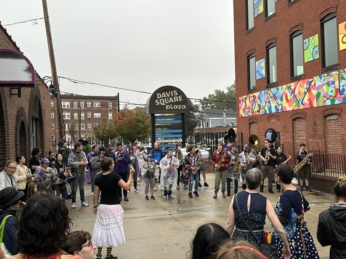 Here’s a big band, L Train!