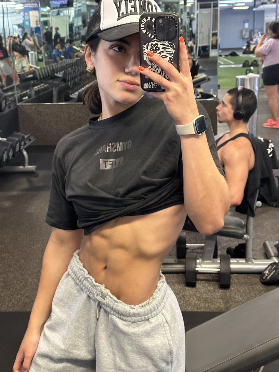 sara saffari tweet media