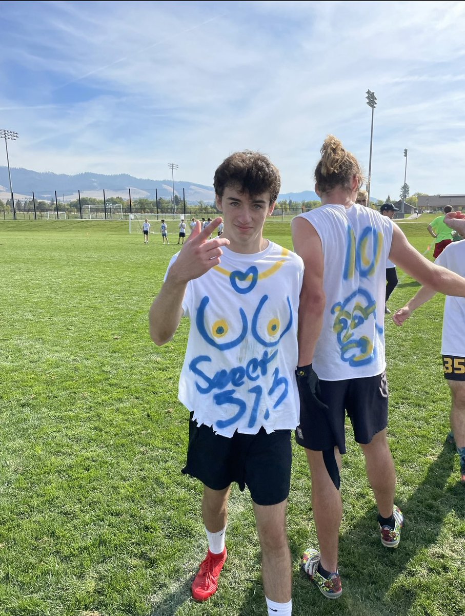 Rookie Sean (not present for jersey making (didn’t know what he was getting into (#ripbenliefeld2022)))