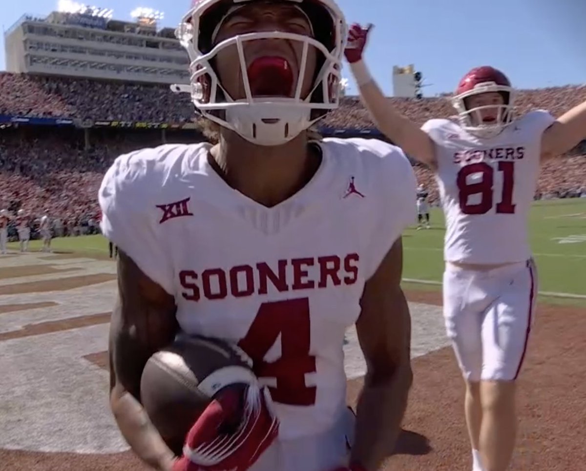 RedditCFB tweet media