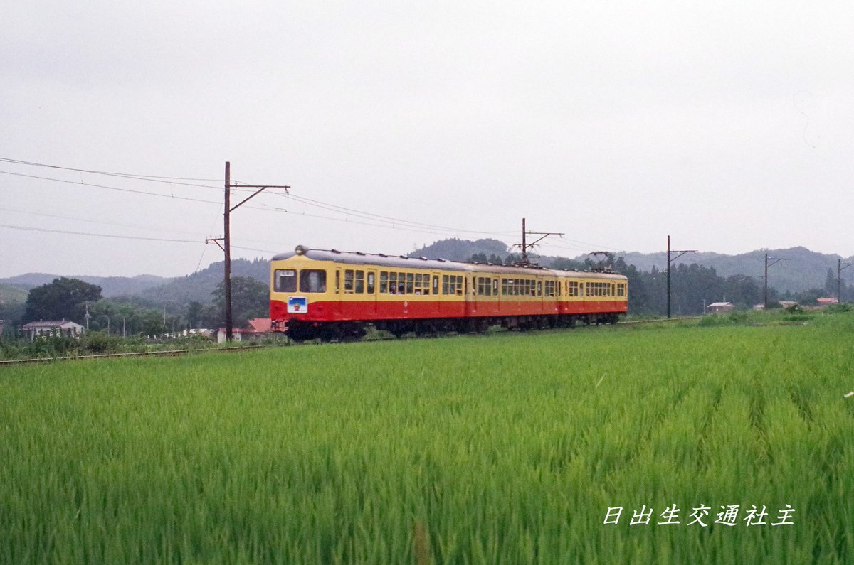 sugaharu58105's tweet photo. 1990/7/28 #栗原電鉄 駒場-鶯沢②
上り #C151 #M151 #M153 3連
若柳の駅員さんに教えられて狙った定期列車に増結したと思われる列車
メモによるとJR仙台企画のミステリー列車だったみたい
何度か寄り道訪問しましたが、貨物も含め単行以外の列車を見たのは最初で最後でした
https://t.co/Xkfk8PBVqz https://t.co/uYYdRnZrm7