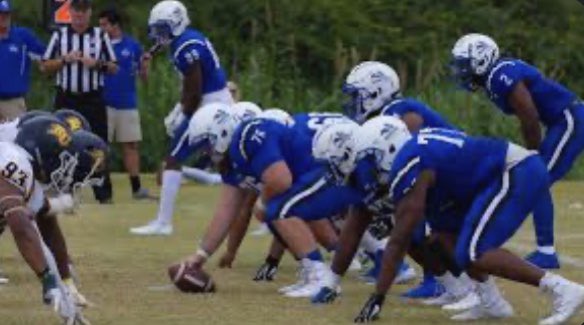 TylerClark55's tweet photo. After a great conversation with @Coachfrederick5 I am blessed to receive my fourth offer from @StAndrewsFB 

@QB10_Fowler @ACoachKing @CoachBallG @CoachSause @jsc613 @Ebrooks6Ed @lrk3 @TrenchesElite @JordanFalconsFB https://t.co/EWbdMVRjpX