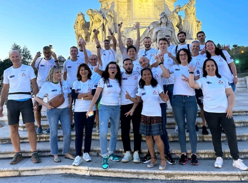 Chaleureux encouragements aux collègues du <a href="/CreditMutuel/">Crédit Mutuel</a> et du <a href="/cic/">CIC</a> qui participent au marathon et au semi-marathon de Lisbonne avec <a href="/run_et/">Run'In Crédit Mutuel et CIC</a> !