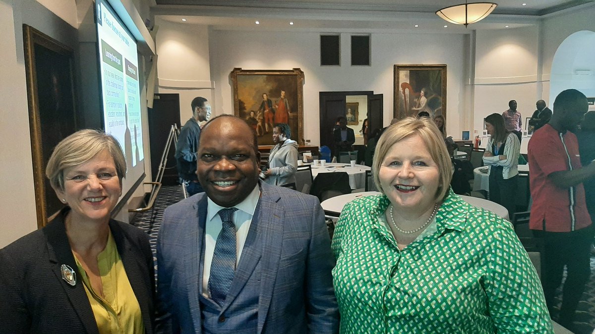 adele cresswell tweet media