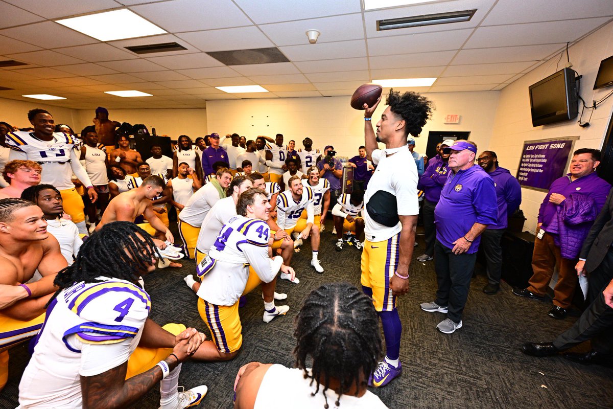 Brian Kelly tweet media