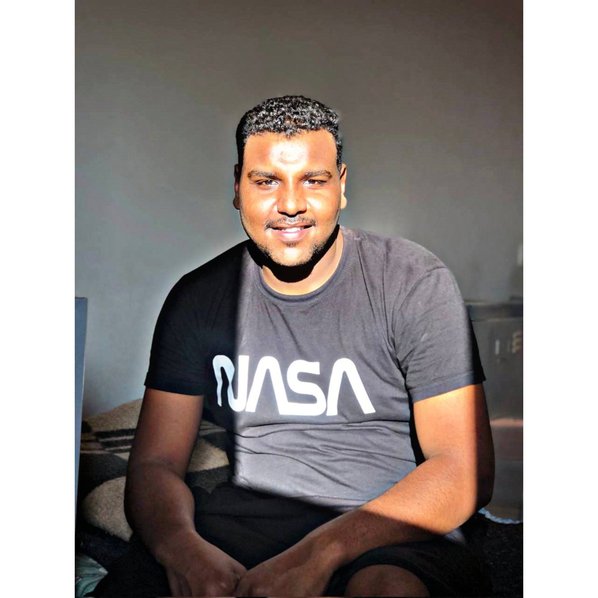 متين يا ساقيه نترك النوح نبل الشوق وترد الروح 🤍🤍🍂