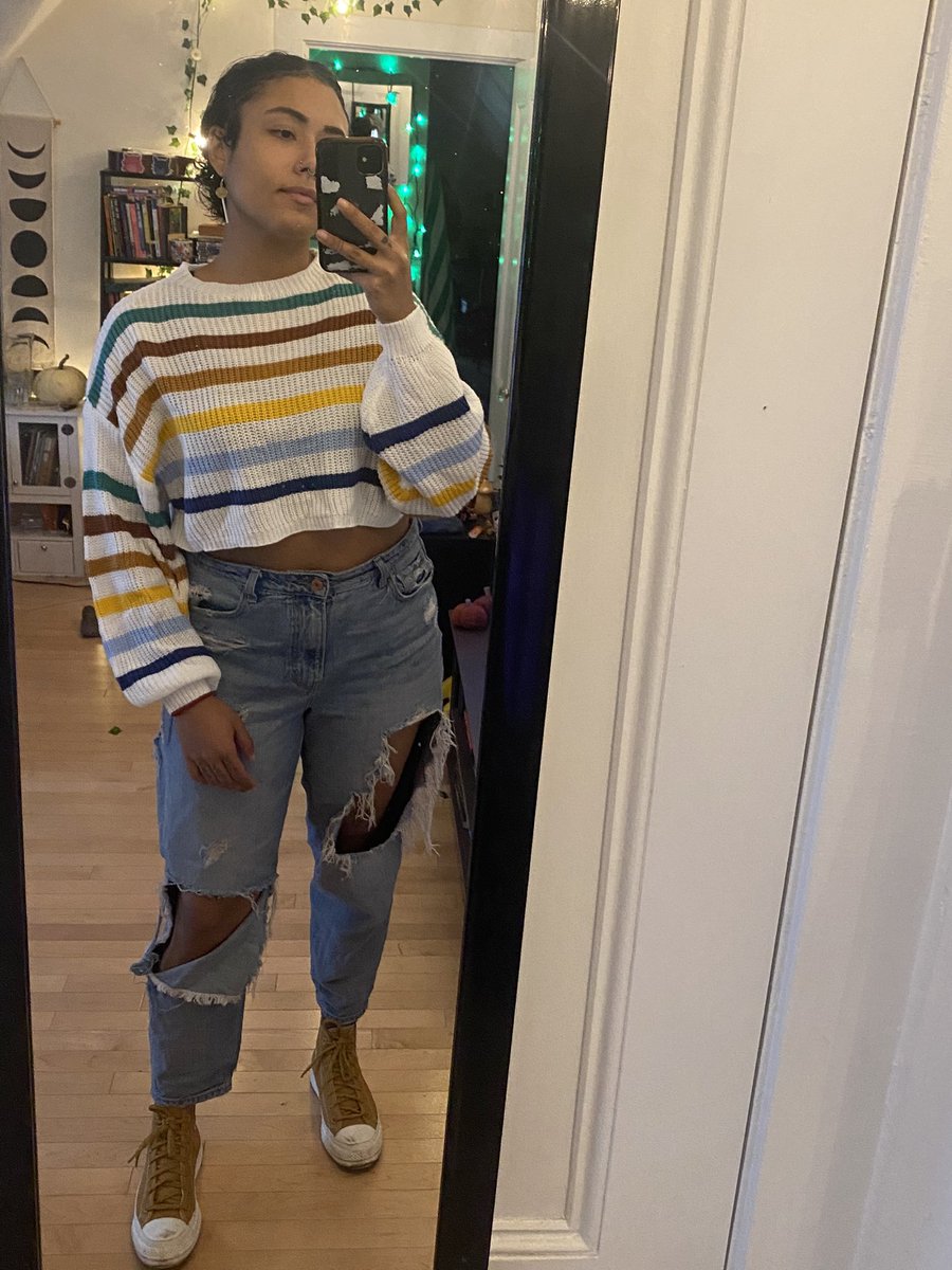 trae17_'s tweet photo. Put on the bubbline sweater to go to work and promptly got called out. definitely homophobic https://t.co/8loGuolNSu