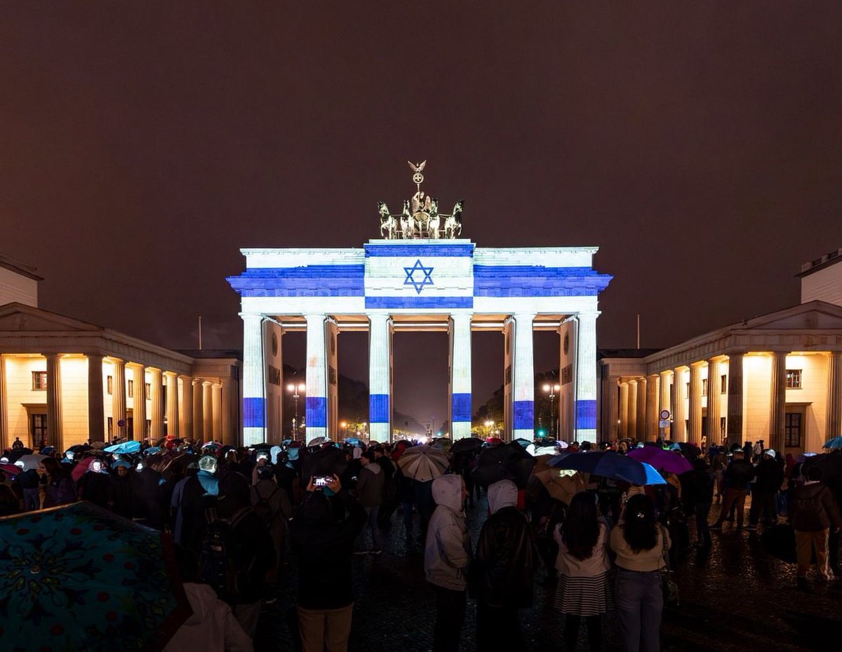 C.Erdmann / Berlin tweet media