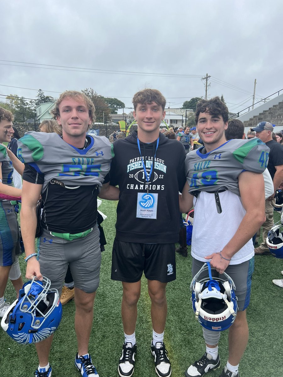 Thank you <a href="/Salve_Football/">Salve Regina Football</a> for the game day visit, was a lot of fun!

@CoachHenny11 <a href="/GilmartinKevin/">Kevin Gilmartin</a> @fru_pshs <a href="/footballpsouth/">Plymouth South Football</a>