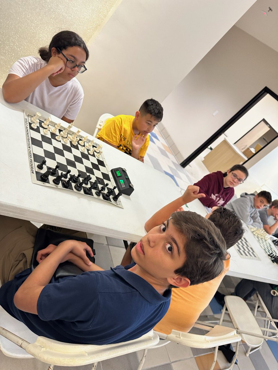rubendariomcs's tweet photo. Awesome job, chess champs! 🏆 Keep playing, keep learning &amp; you'll be unstoppable! 🚀♟️ @MDCPS @MDCPSCentral @SuptDotres @JuanCarlosBoue @MDCPSChess @MDCPSTitleI #CougarPride 🐯 #dpvils #YourBestChoiceMDCPS https://t.co/uDmi9iqSeV