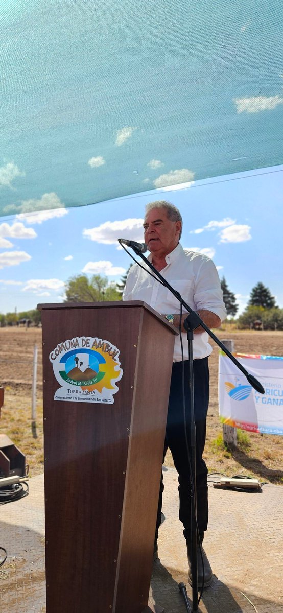 MinAgriCba's tweet photo. #Ambul | Busso inauguró la 13° Exposición de la Sociedad Rural Pampa de Pocho 📍

✅️ El Ministro de Agricultura y Ganadería, Sergio Busso dejó inaugurada una nueva edición de esta exposición agrícola, industrial y ganadera, ubicada al norte del departamento Pocho 🐂 https://t.co/W7gTLUbGBL