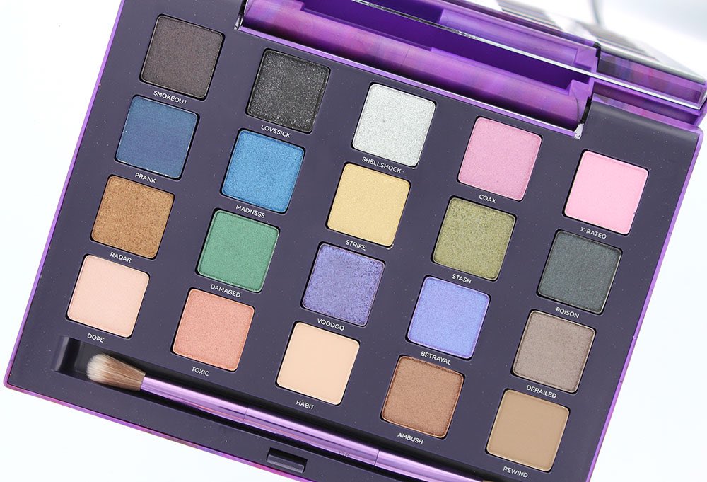 KandiSnowflake's tweet photo. @UrbanDecay I miss the era of Vice palettes https://t.co/omnFTIcqk7