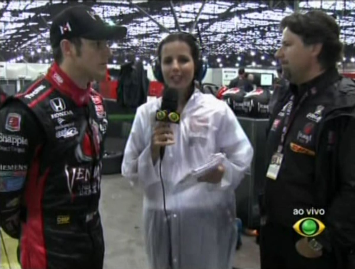 jackson2lincoln's tweet photo. Soube hoje que a @ngedra vai deixar a @ESPNBrasil!

Essa mulher fez uma ÚNICA transmissão da #IndyCar, em 2011, na corrida de 2 dias da #SPIndy300.

Ela ARRASOU nas entrevistas sem NUNCA estar na categoria!

A @BandTV perdeu na época de fazer história com ela. 

Sucesso, Natalie! https://t.co/rofYLbCSNE