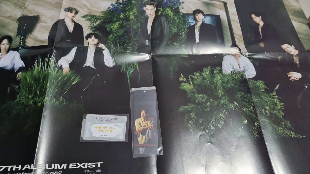 joyjaebeom's tweet photo. Amo comprar com a @dksioey ... sempre arrasa na embalagem. Obg por mais essa comprinha. https://t.co/0fT3sPMuBp