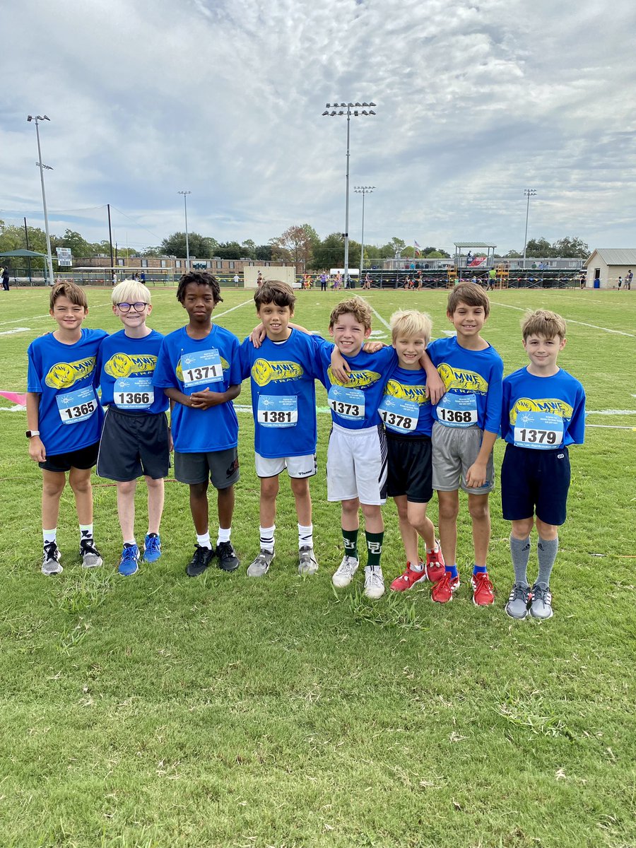 MWE_HF's tweet photo. Huge congratulations to these awesome Eagles that ran in the @Family_Point Hay Bale X Country Race today!!All ran a great race and should be should be proud of themselves🤩🏃🏼‍♀️🏃🏽‍♂️@MeadowWoodSBISD @sbisdathletics @SBISD_HFDept https://t.co/4I26JBw3XV
