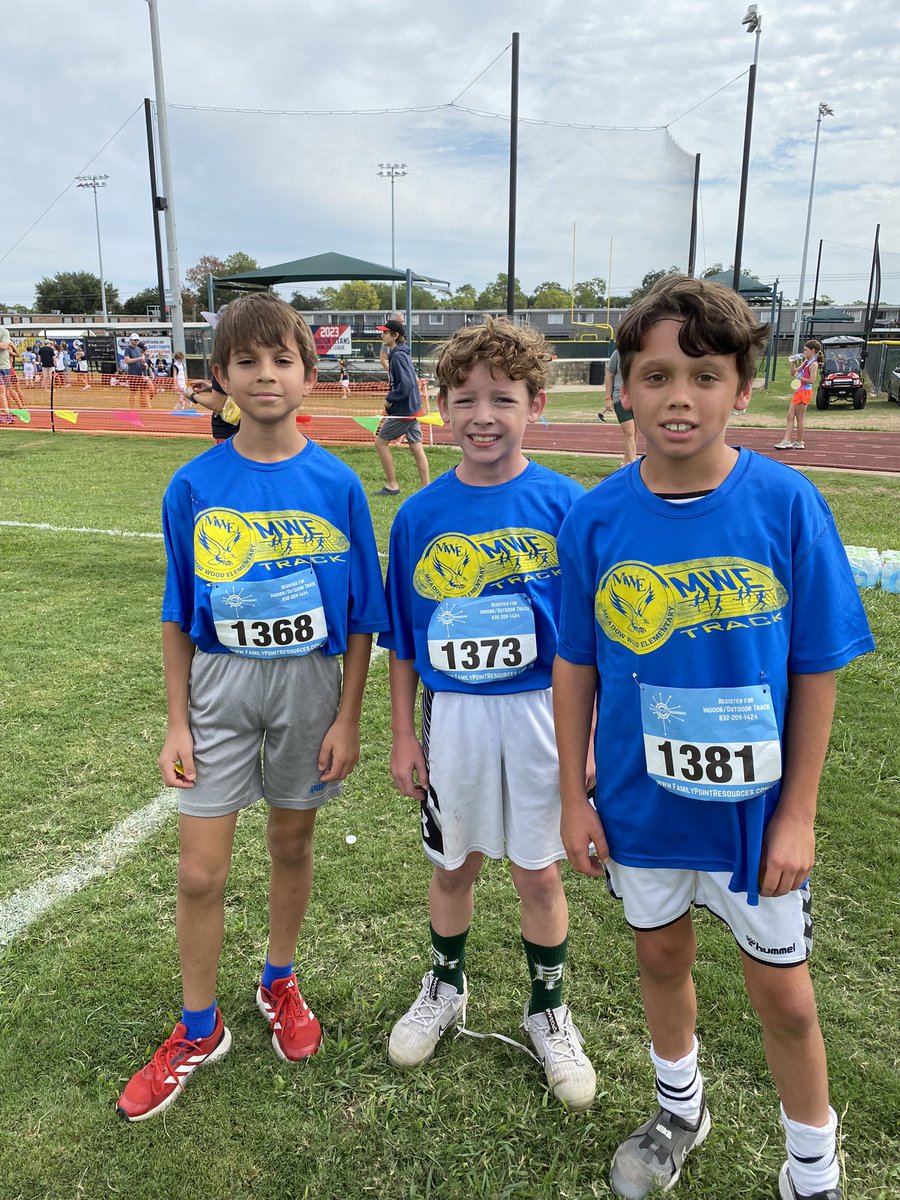 MWE_HF's tweet photo. Huge congratulations to these awesome Eagles that ran in the @Family_Point Hay Bale X Country Race today!!All ran a great race and should be should be proud of themselves🤩🏃🏼‍♀️🏃🏽‍♂️@MeadowWoodSBISD @sbisdathletics @SBISD_HFDept https://t.co/4I26JBw3XV