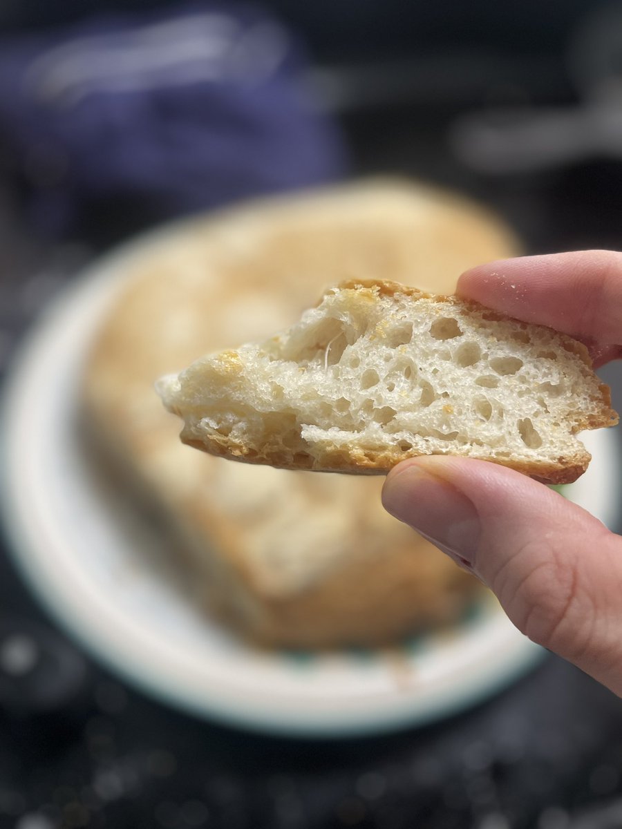 AntoniotheVoice's tweet image. I made some rustic bread cause I can. If you could make bread this amazing whenever you wanted, you would too. Don’t lie.

#bread #rusticbread #rusticitalianbread #baking