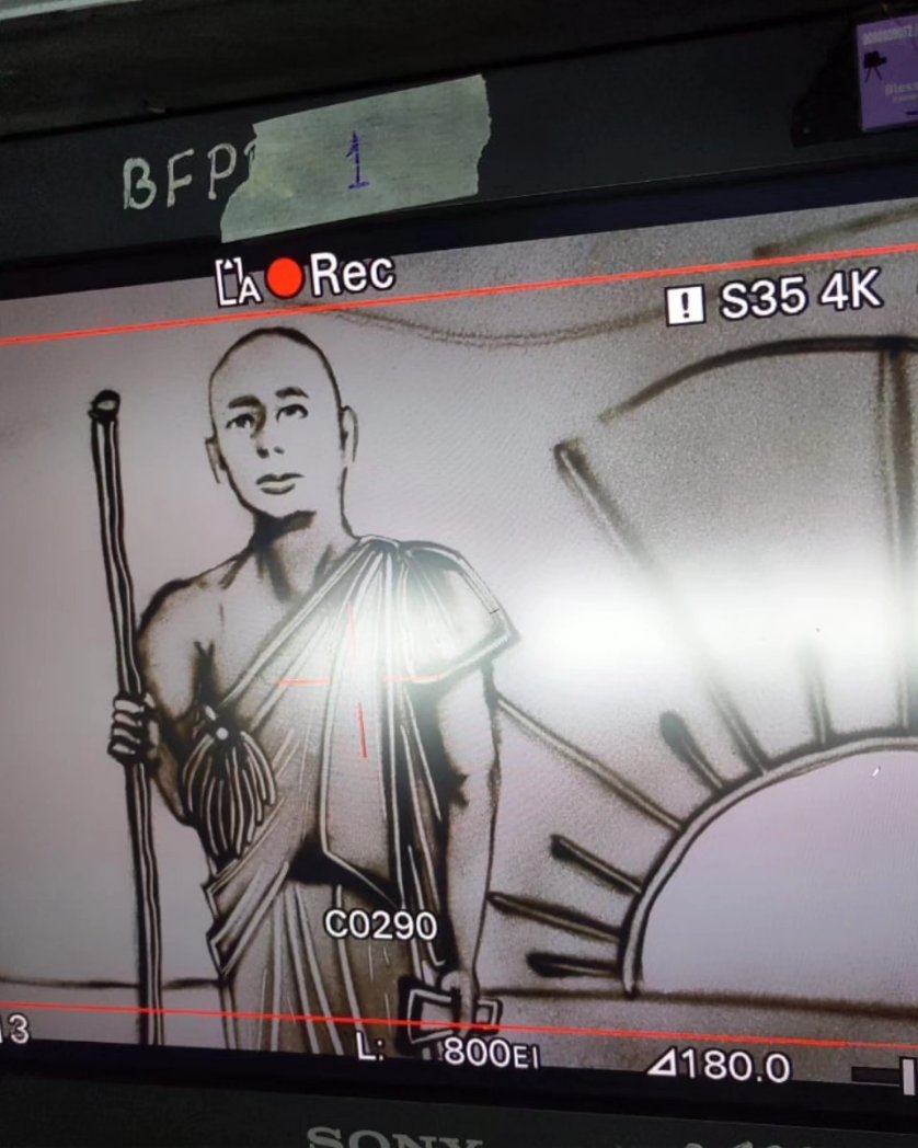 IamRahulArya's tweet photo. Shooting for a Special Film. in #SandArt 
.
. 
Thanks #MahaveerFilms. #Mahaveer #TLOM #Respect #HONOR #SandArt https://t.co/c79IMA5AlU