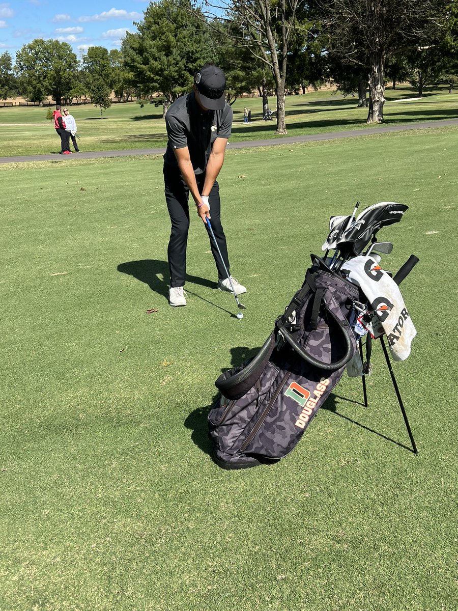 FDHSGolf tweet media