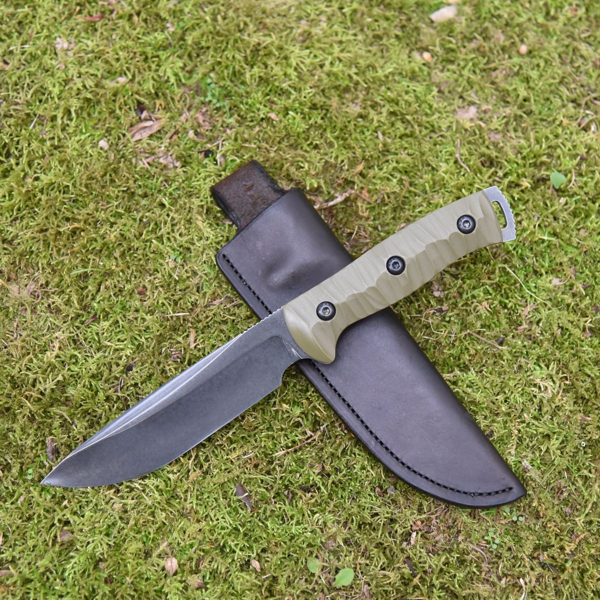 stackblades tweet picture