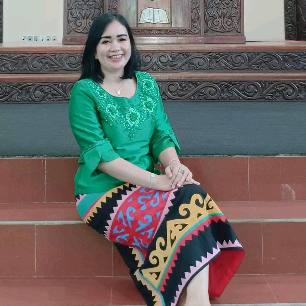 AAnfiled's tweet photo. Tante PNS https://t.co/GebhCkqSeB