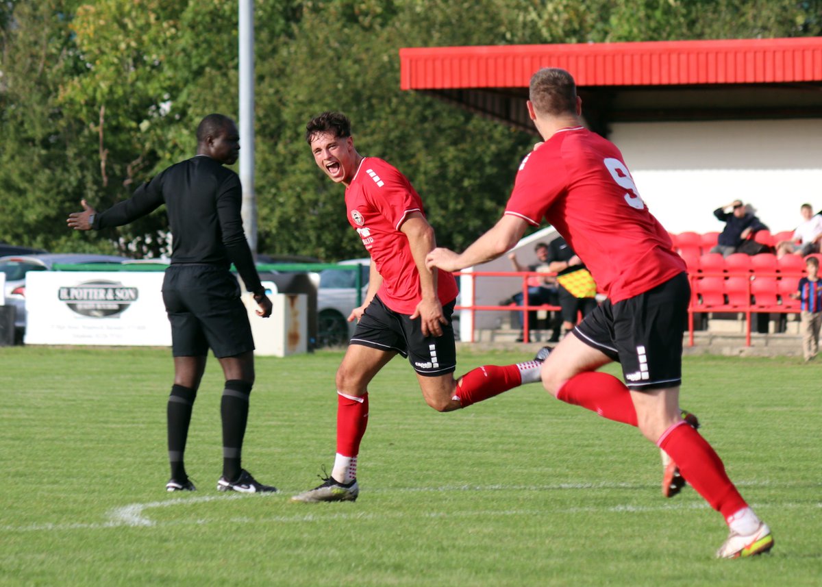 WombwellTownFC's tweet photo. Let's celebrate!

Harley Wilson scores his first goal for the Wellers.

#UptheWellers https://t.co/55i7VzRQvb