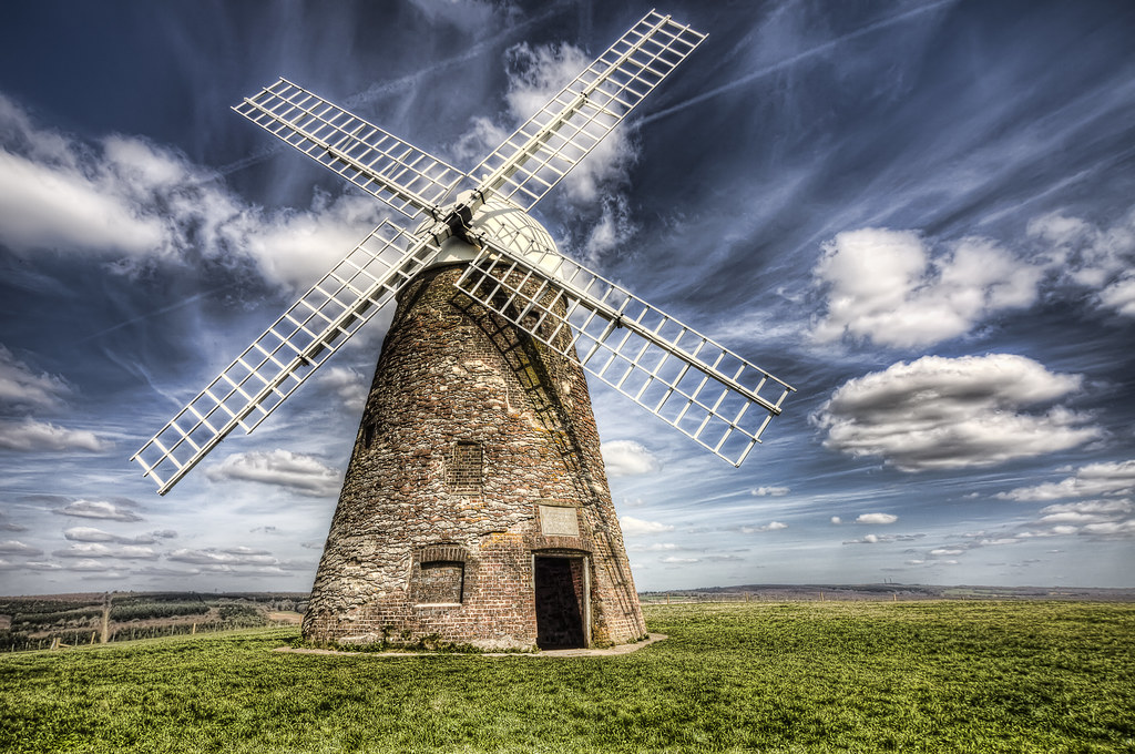 HoganSOG's tweet photo. Halnaker Windmill is a tower mill which stands on Halnaker Hill, northeast of Chichester, Sussex, England. Wikipedia, NMP. https://t.co/UdrvcfpKwy
