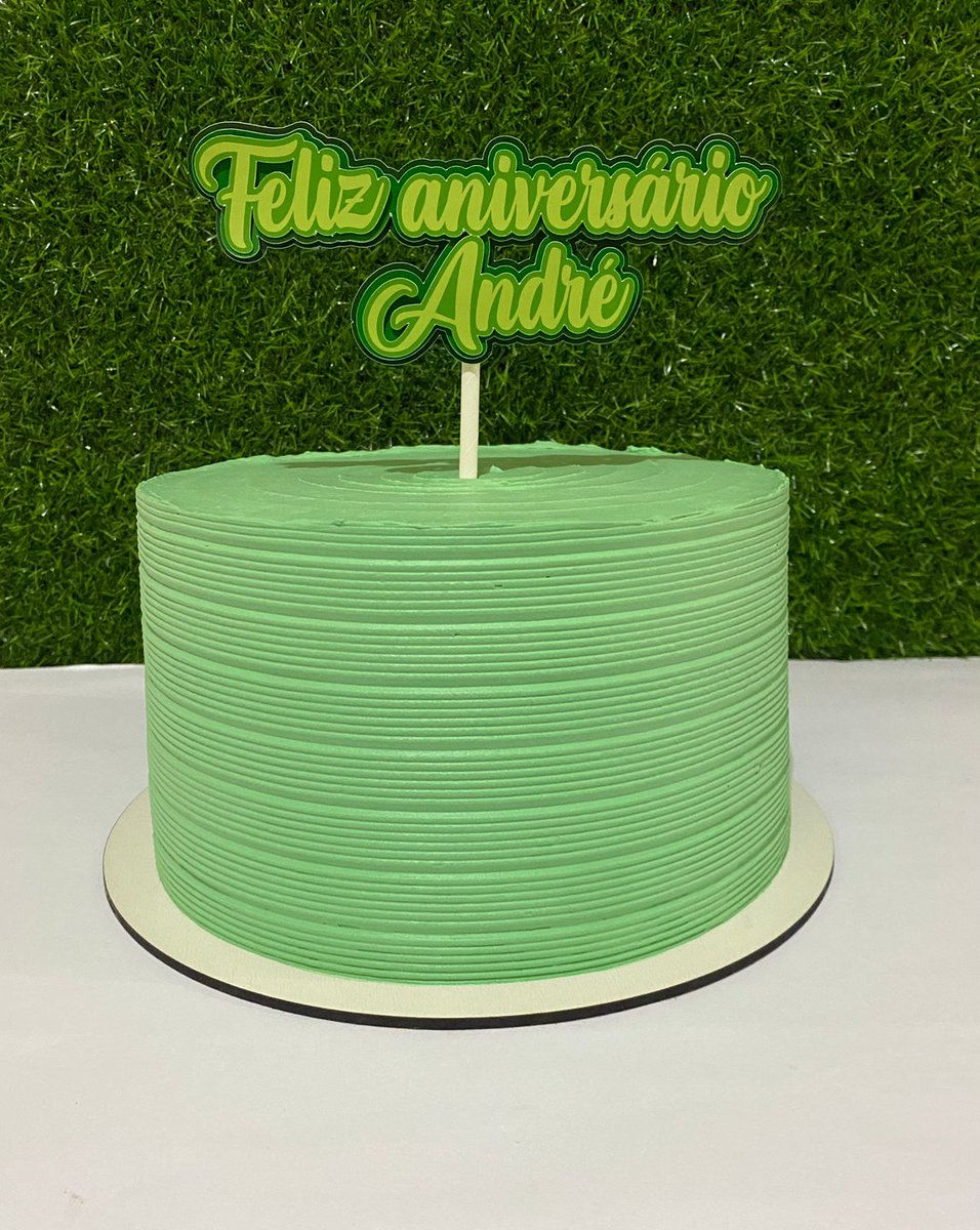 ‼️ TAMANHOS ‼️

Bolo de 10 fatias  R$ 70,00 
Bolo de 15 fatias  R$ 90,00 
Bolo de 20 fatias R$ 130,00 
Bolo de 30 fatias R$ 150,00 
Bolo de 40 fatias R$ 170,00 
Bolo de 50 fatias R$ 230,00 

WhatsApp:  (21) 98402-7020