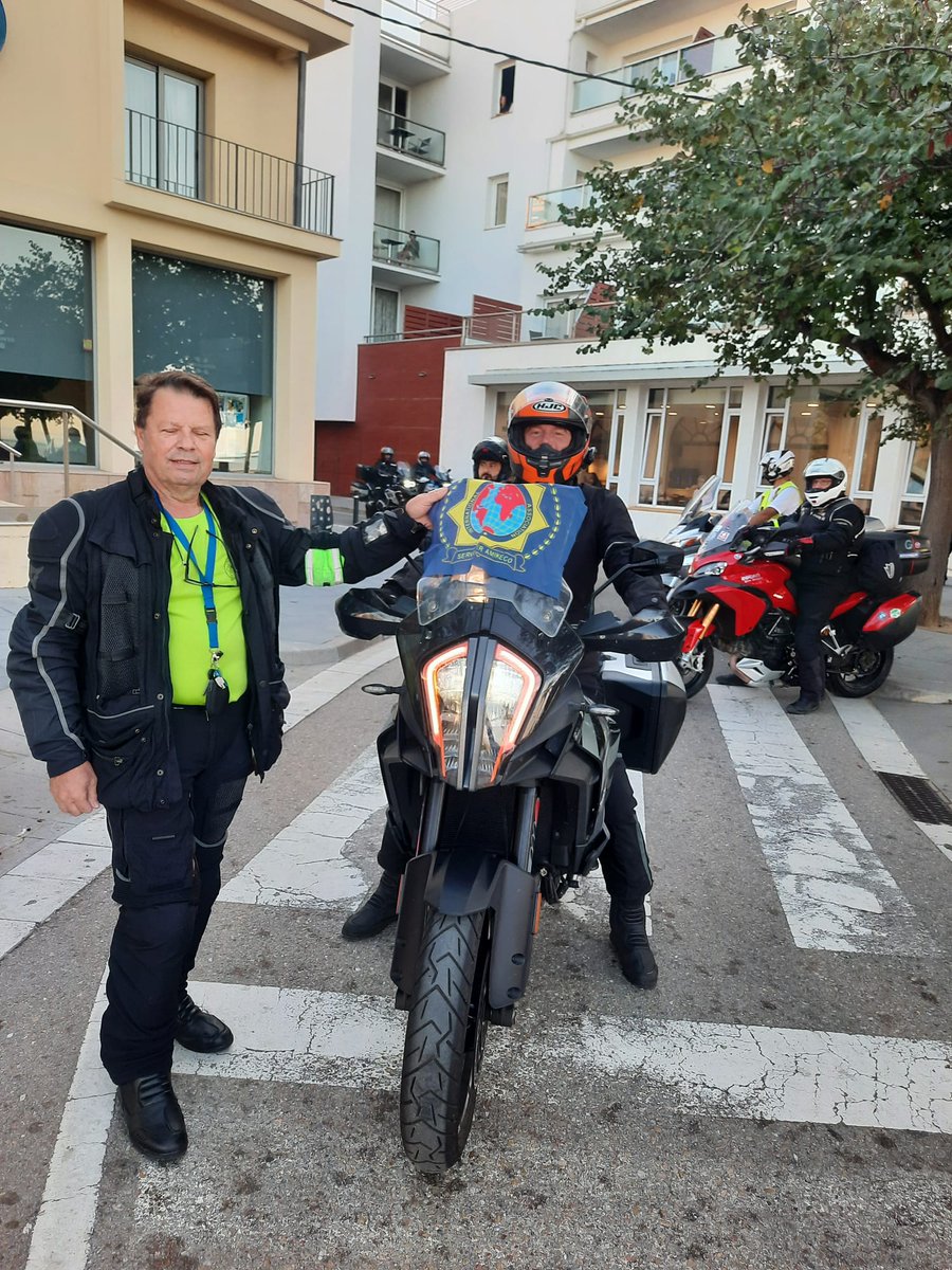 IPABCN's tweet photo. Hoy se ha iniciado en Roses la VI edición de la Ruta Pirenaica en moto organizada por @IPABCN . Bajo la dirección de su fundador José Luis. https://t.co/hBQNEVPKwF