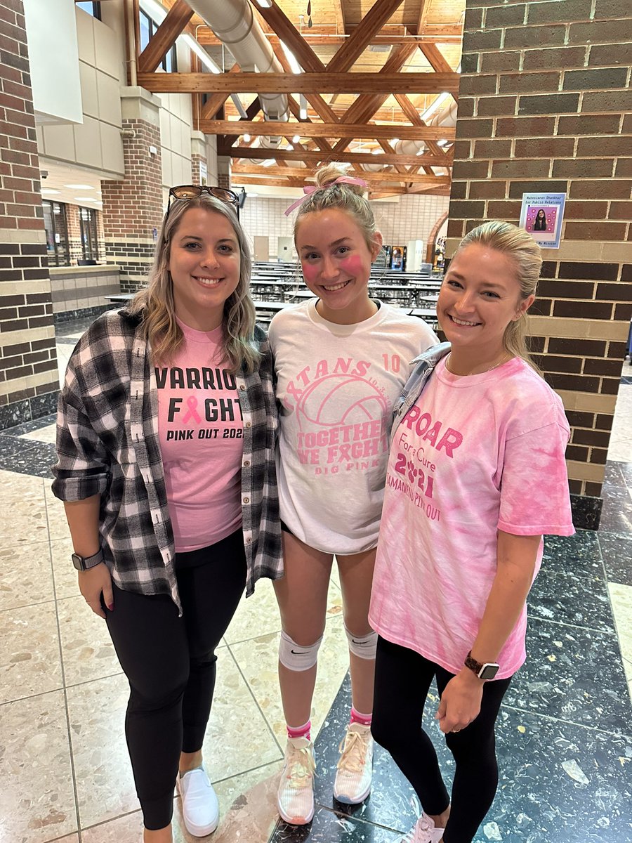 Always fun to go out and support current and former students playing sports they love! CB South Dig Pink volleyball night! <a href="/FedorowiczCBArt/">Ms. Fedorowicz CBSD Art</a>