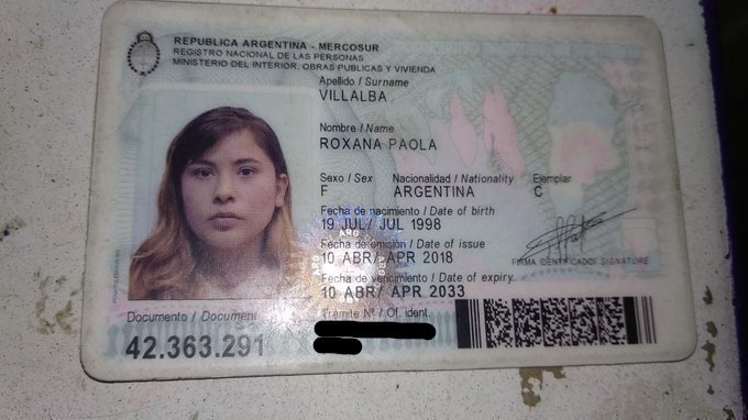 #CasosNoResueltos #Argentina/ mujeres que seguimos buscando:
Roxana Villalba. 20 años. desapareció el 6/12/2018. 
Lugar: Florencio Varela, Buenos Aires. Denuncia: Fiscalía 4. Avisar a la mamá (Alejandra) ☎️11-21806509, o al 134
Por favor compartir, que no caiga en el olvido🙏❤️