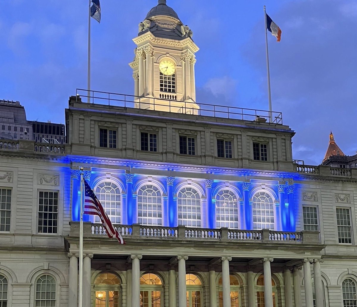 NYCMayor's tweet photo. New York City has the largest Jewish population in the world outside of Israel, and we stand side by side with Israel every day — but we do so with extra resolve tonight. https://t.co/CmWuKGEEfg