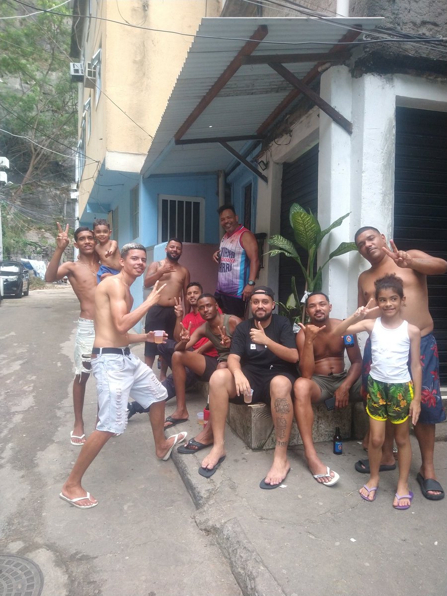 HugoLeo62799714's tweet photo. Só cria https://t.co/Ew7clddj8L